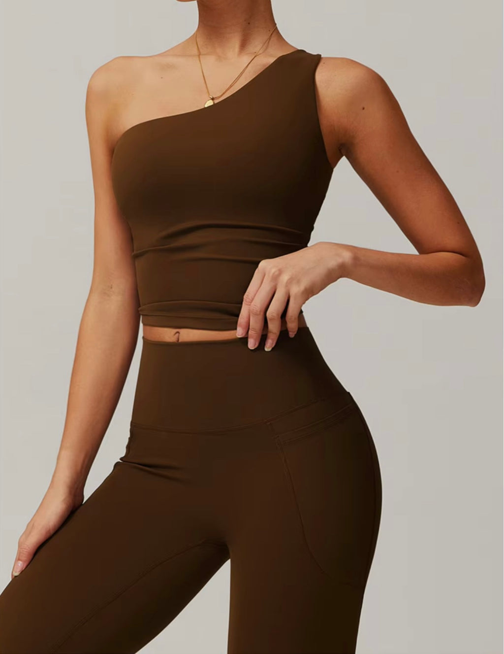 The Savannah Set- A Tribute to Strength